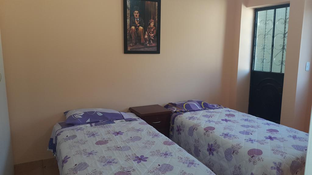 Otavalo Apartamentos Rocsan Pokoj fotografie