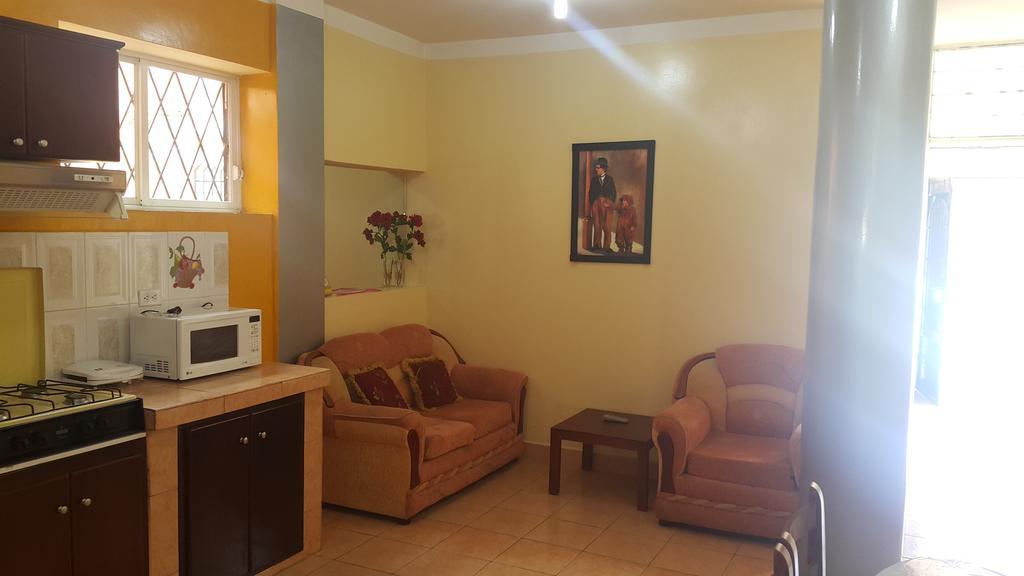 Otavalo Apartamentos Rocsan Pokoj fotografie