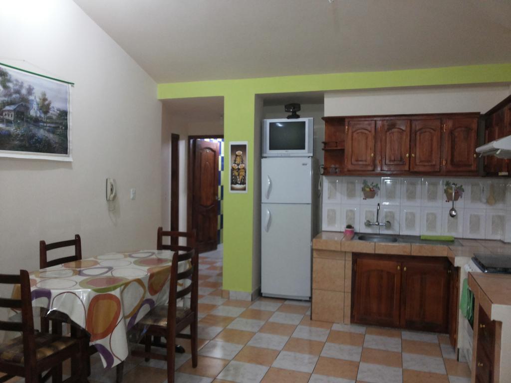 Otavalo Apartamentos Rocsan Pokoj fotografie