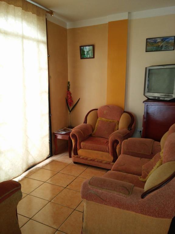 Otavalo Apartamentos Rocsan Exteriér fotografie